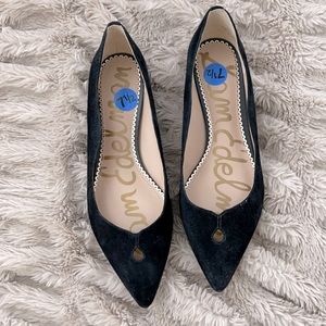 Sam Edelman women’s velvet flats
